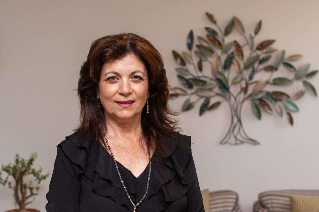 ד"ר אנאבלה שקד. | אבישג שאר ישוב