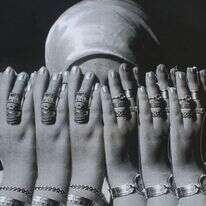 דימוי: רבקה אלימלך, קולאז', 2019. מתוך התערוכה 'תוואי' של בוגרות המחלקה לאמנות במכללת אמונה המוצגת בגלריה החדשה, איצטדיון טדי, ירושלים