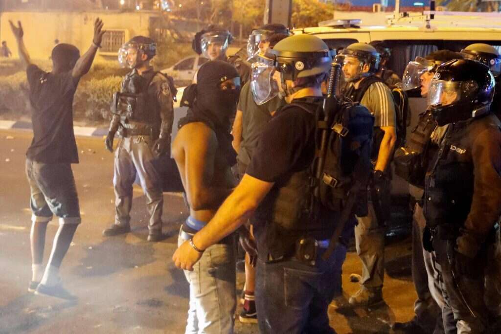 מחאת יוצאי אתיופיה בנתניה. | AFP