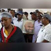 הלווייתו של סולומון טקה. | AFP