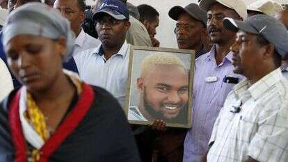 הלווייתו של סולומון טקה. | AFP הלווייתו של סולומון טקה. | AFP