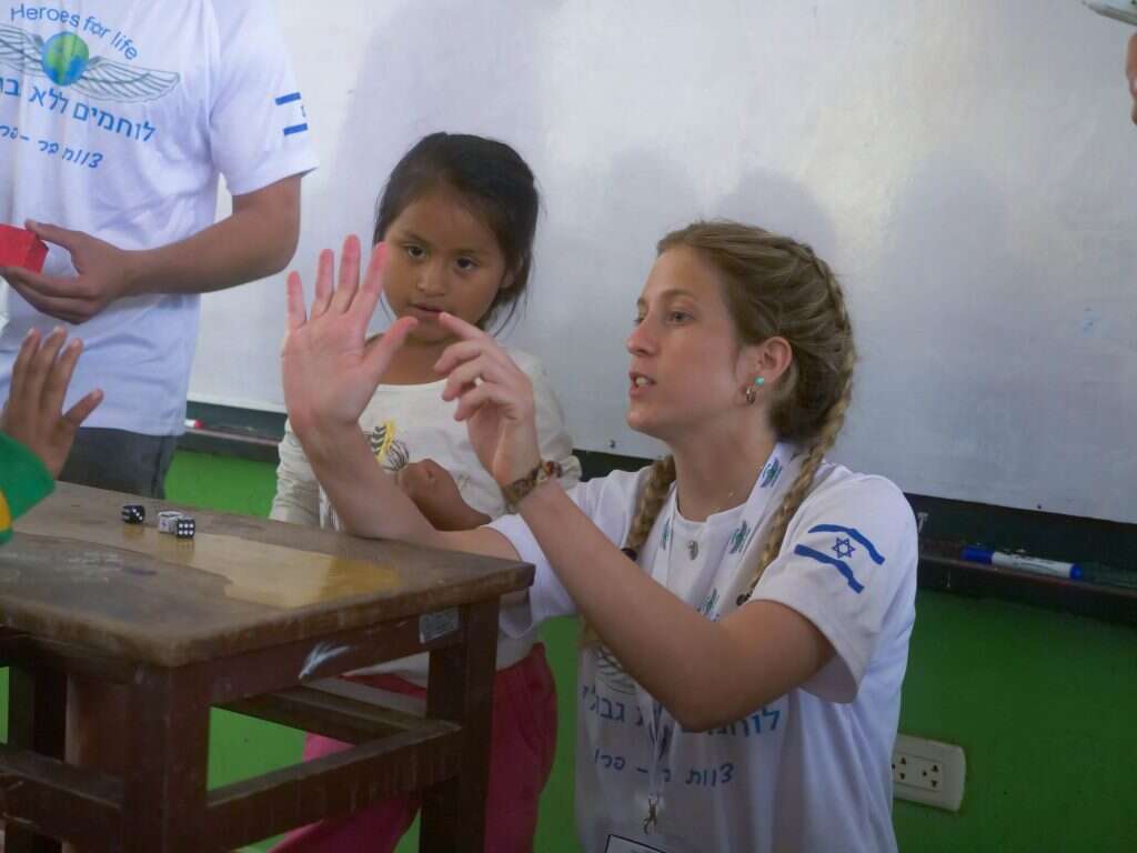"המכנה המשותף הוא אנשים שלא שמים את עצמם במרכז". אופק דרורי. | זאב טננבאום
