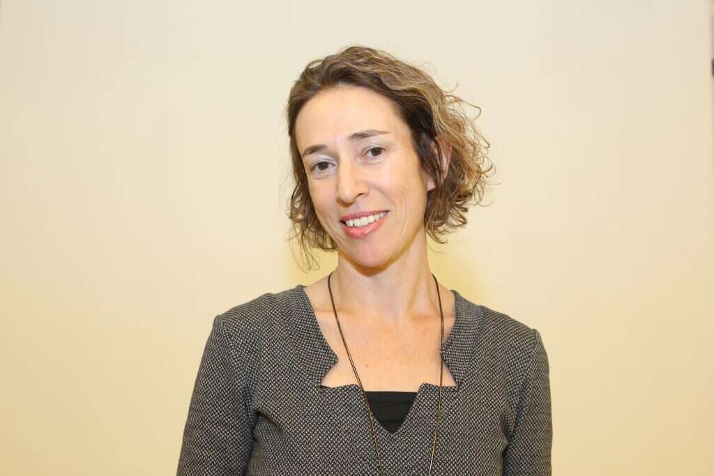 תנהל את בית הספר. מרים ליבוביץ'. | נווה בן שמואל