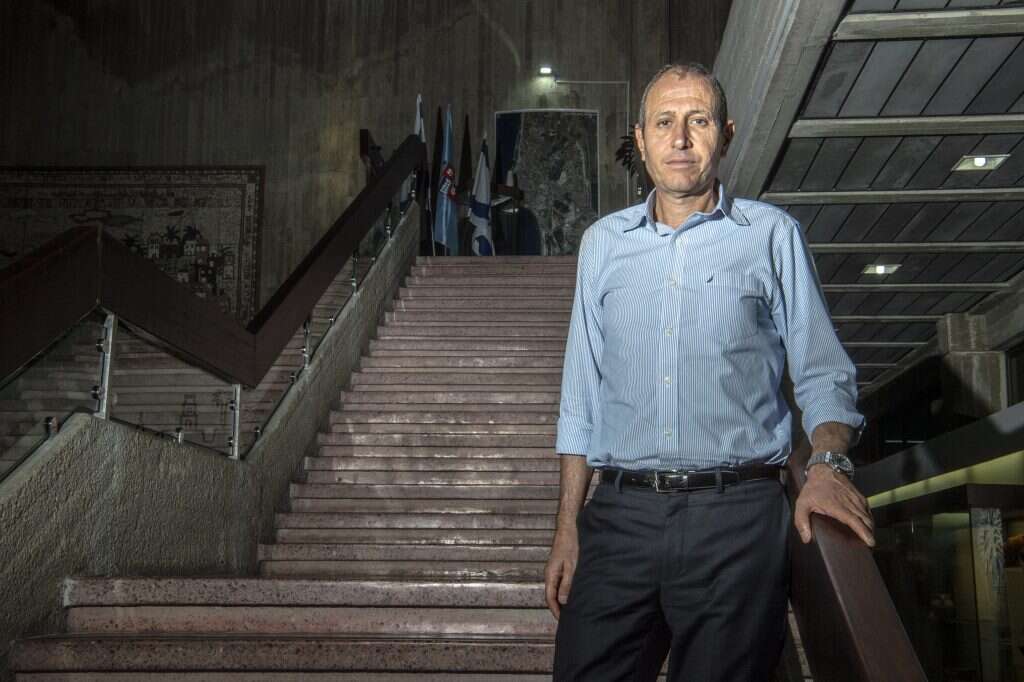 שמעון לנקרי, ראש עיריית עכו. | גיל אליהו, ג'יני