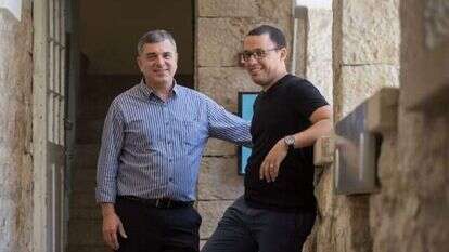 צוריאל שרון ושלמה פילבר. | הדס פרוש, פלאש 90