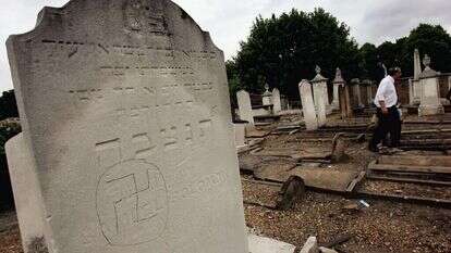 בית קברות יהודי בלונדון, שחולל. | גטי אימג'ס