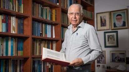 פרופ' משה בר-אשר. | יונתן זינדל, פלאש 90