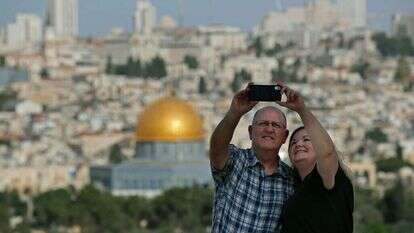 תיירים בירושלים. | AFP תיירים בירושלים. | AFP