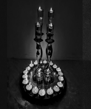 טליה פרי, "אורות וכלים" 2019. מתוך כתב העת דברים בעלמא