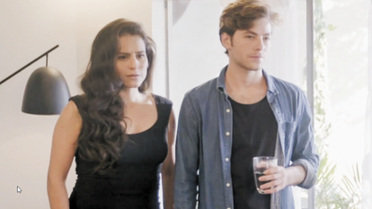 "זה לא הגיל" | מסך קשת 12