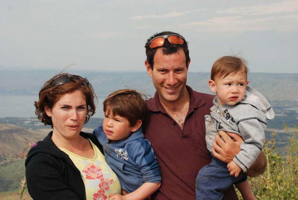 באדיבות המשפחה