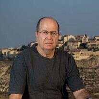 בוגי יעלון. | אריק סולטן