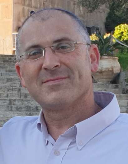 יוסי סוקניק. סמנכ"ל רשת החינוך צביה