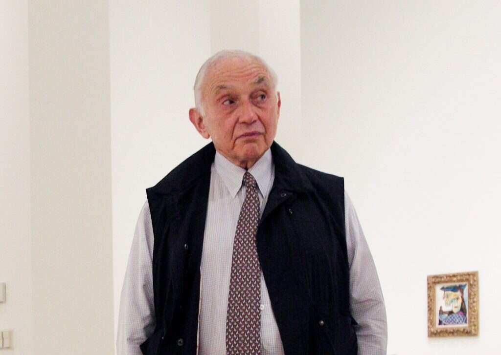 לזלי וקסנר. | AP