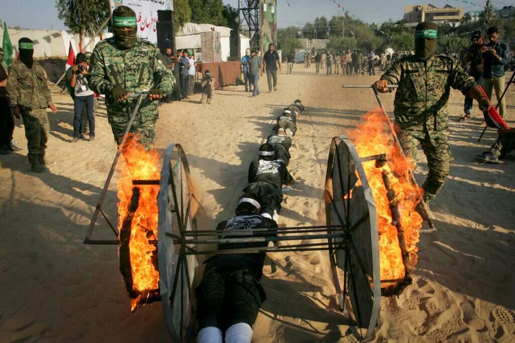 צעירים פלסטינים במחנות הקיץ של חמאס. | Abed Rahim Khatib, פלאש 90