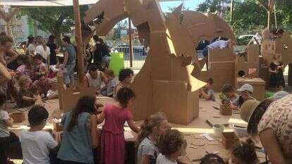 פיקניק אמנות במוזיאון הרצליה. | מוזה