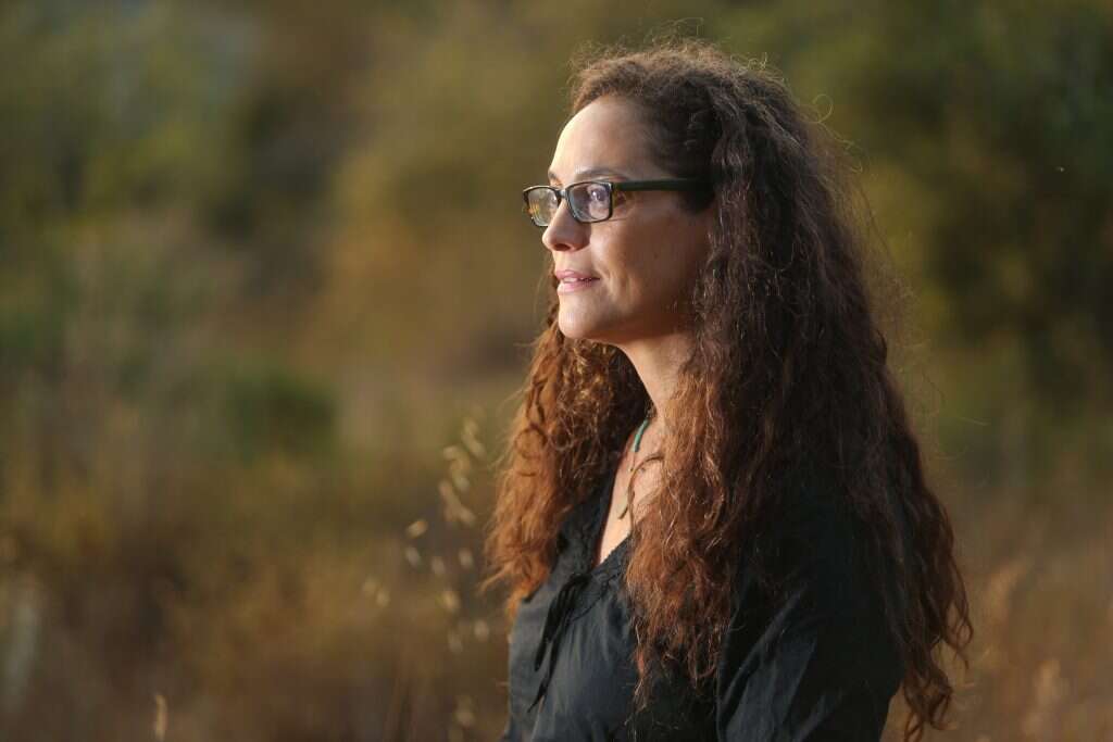 עינת בר יוסף. | מרים צחי