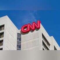 גם התומכים הגדולים מפנים עורף. בניין רשת CNN. | שאטרסטוק