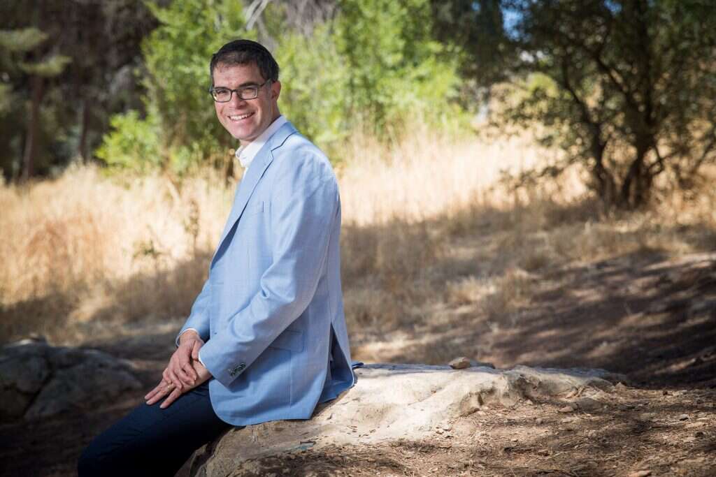 "כמה פעמים בסמסטר פורצים באוניברסיטה משברים הקשורים לישראל". ציפי חוטובלי. | אריק סולטן