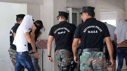 הנערים הישראלים בקפריסין. | EPA