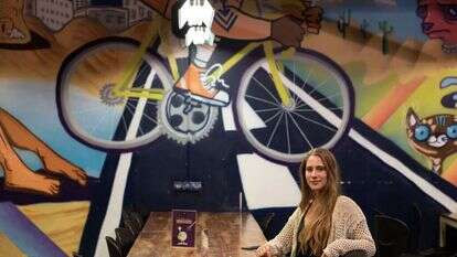 ונסה פרוטזשה מגרמניה. | אביטל הירש