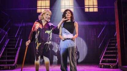 "פלאשדנס". | אור דנון, באדיבות תיאטרון תל אביב