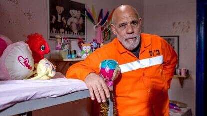 שב"ס. | נטי לוי