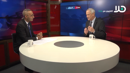 בני גנץ בריאיון לבילאל שלאעטה. | מסך מתוך ערוץ 'TV 'הלא