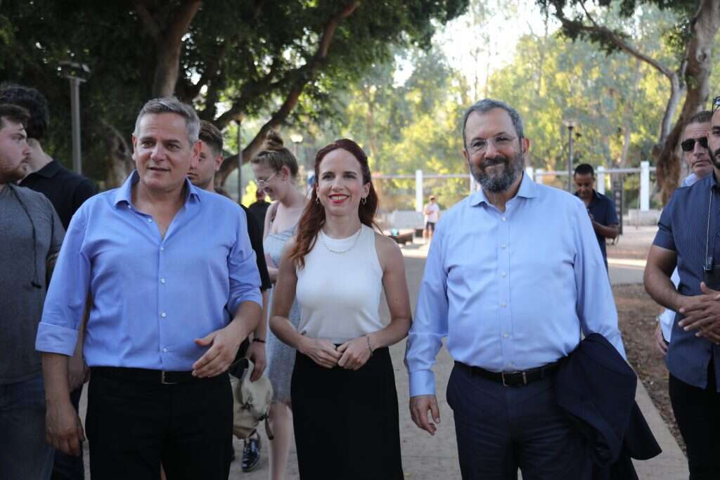 אהוד ברק, סתיו שפיר וניצן הורוביץ, השבוע. | גדעון מרקוביץ אהוד ברק, סתיו שפיר וניצן הורוביץ, השבוע. | גדעון מרקוביץ