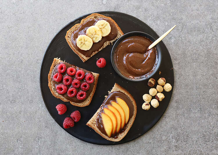 ממרח נוטלה ביתי (ממרח אגוזי לוז ושוקולד). | אפרת ליכטנשטט