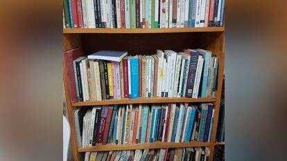 ספריה. | שמואל פאוסט