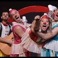 הצגת היה היה. | יוסי צבקר