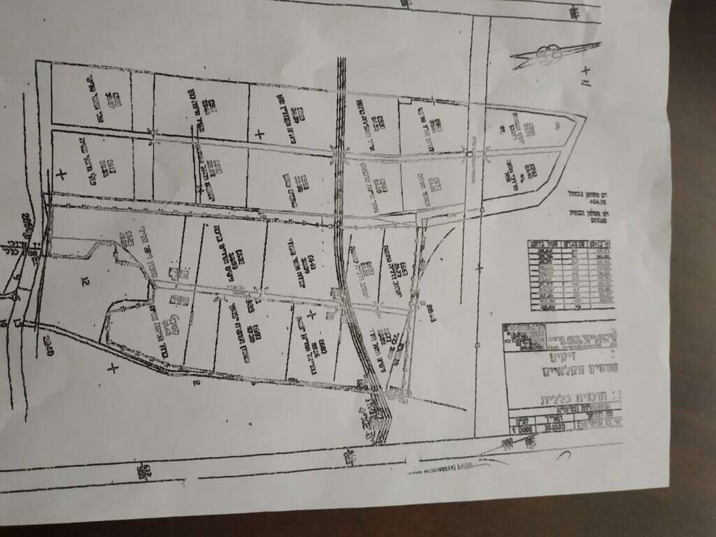 שרטוט חלקות שמציין את זכותו של יעקב גואטה על הקרקעות שרטוט חלקות שמציין את זכותו של יעקב גואטה על הקרקעות