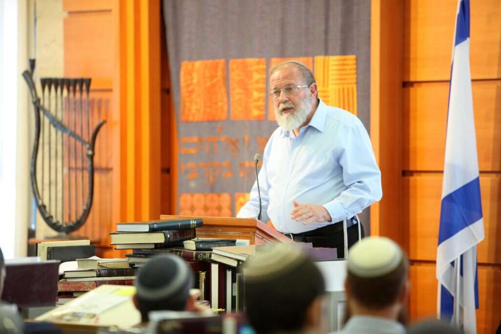 הרב אלי סדן. | חן גלילי