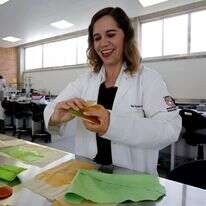 סנדרה פסקו והמוצר החדשני. | AFP