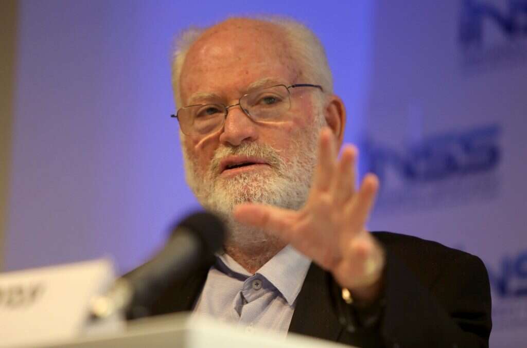 עמוס גלעד. | גדעון מרקוביץ