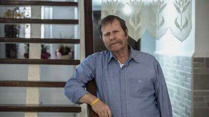 הרב ד"ר אברהם ליפשיץ. | גיל אליהו, ג'יני