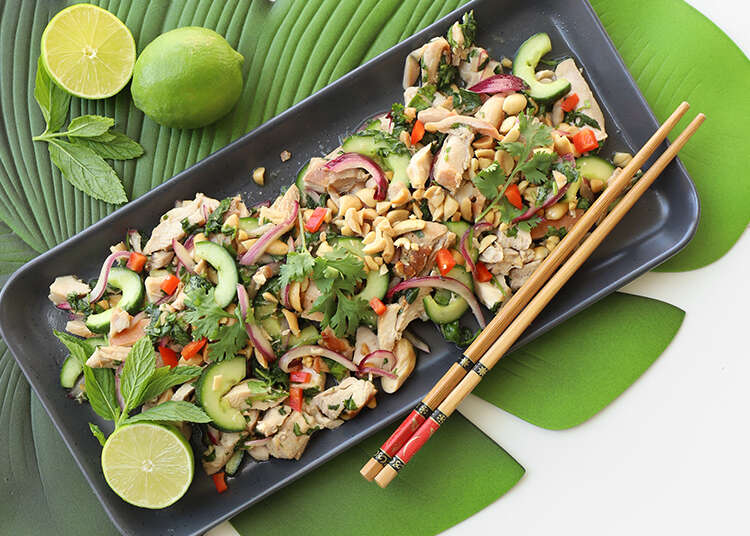 סלט לארב גאי תאילנדי. | אפרת ליכטנשטט