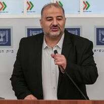 מנסור עבאס. | אורן בן חקון