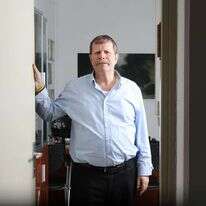 "מחכה לשליחות הבאה שתגיע". אברהם ליפשיץ. | מרים צחי