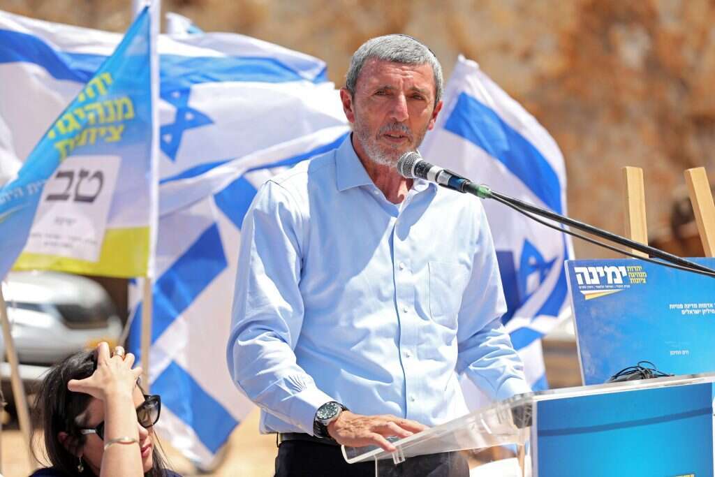 שר החינוך הרב רפי פרץ. | EPA