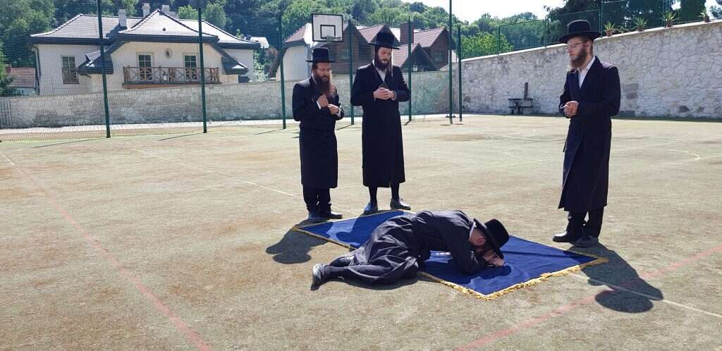 בית הקברות בקוזמיר. | מאיר בולקה - J-nerations