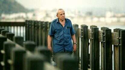 בין אנשי השמאל הישראלי בלט בעובדה שגישתו לשאלות הפוליטיות לא נבעה מתפיסה אוניברסלית אלא דווקא מקו לאומי נחוש. עמוס קינן, 2001. | משה שי