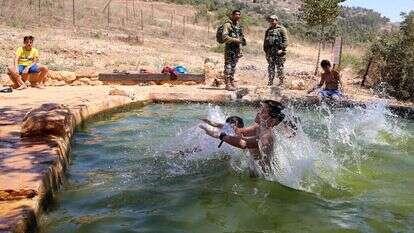 מעיין דולב. | מרים צחי