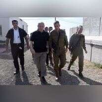 בנימין נתניהו עם הרמטכ"ל אביב כוכבי בגבול הצפון | חיים צח, לע"מ