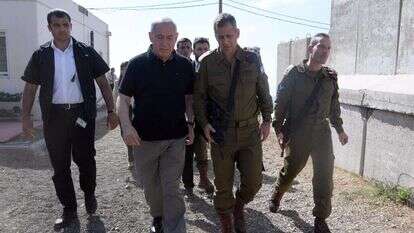 בנימין נתניהו עם הרמטכ"ל אביב כוכבי בגבול הצפון | חיים צח, לע"מ