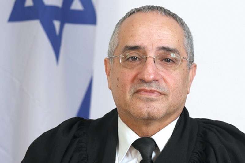 השופט אברהם אליקים. | אתר בתי המשפט