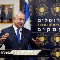 ראש הממשלה נתניהו בפתיחת לשכת המסחר של הונדורס בירושלים. | EPA ראש הממשלה נתניהו בפתיחת לשכת המסחר של הונדורס בירושלים. | EPA