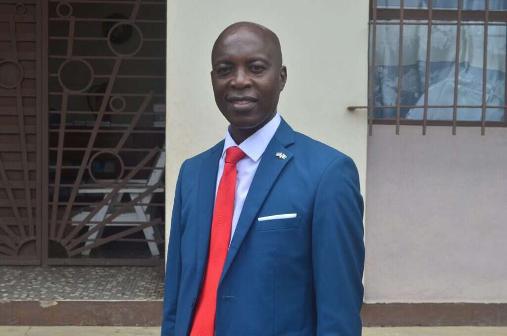 הכומר רוז'ה בן דוד. | שגרירות ישראל בחוף השנהב