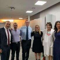 חברי מפלגת זהות עם בנט ושקד.